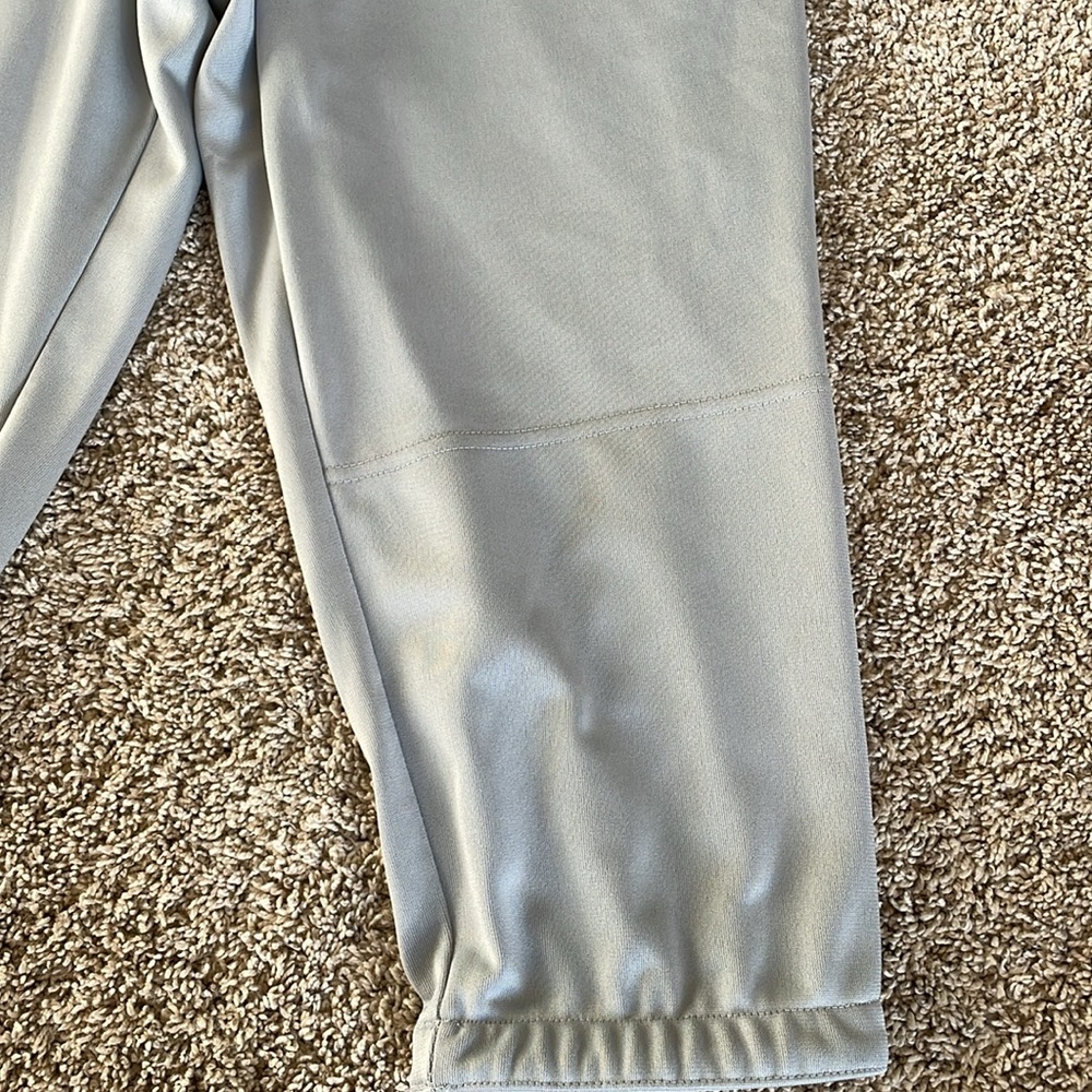 Women’s Nike softball pants - Picture 2 of 6